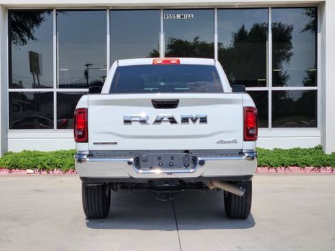 Certified 2026 RAM 2500 Big Horn AWD/4WD image 6