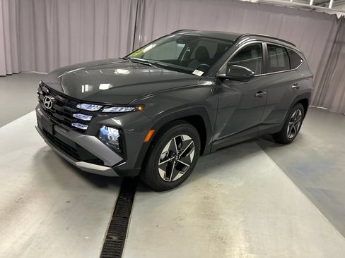 Used 2026 Hyundai Tucson SEL FWD image 3