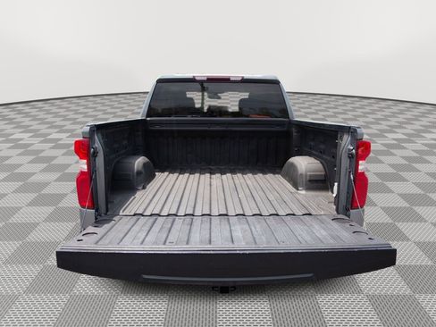 Used 2021 Chevrolet Silverado 1500 Custom AWD/4WD image 7