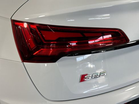 Used 2021 Audi SQ5 Premium Plus image 36