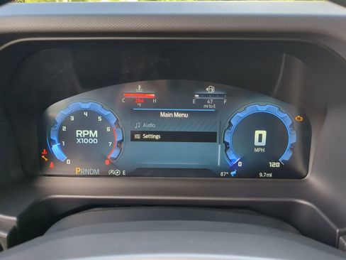 New 2025 Ford Bronco 4-Door image 24