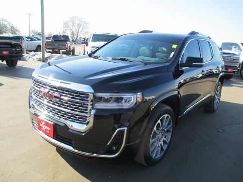 Certified 2023 GMC Acadia Denali image 10