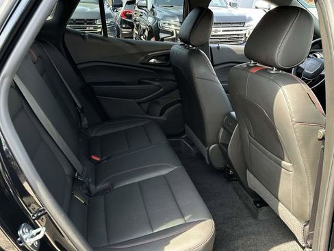 Used 2024 Chevrolet Trax RS w/ Driver Confidence Package image 21