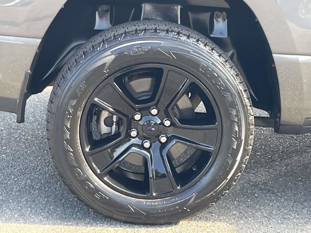 Used 2022 RAM 1500 Big Horn RWD image 13