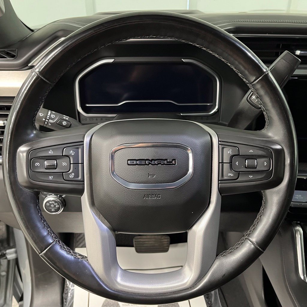 Used 2024 GMC Sierra 3500 Denali w/ Technology Package AWD/4WD image 24