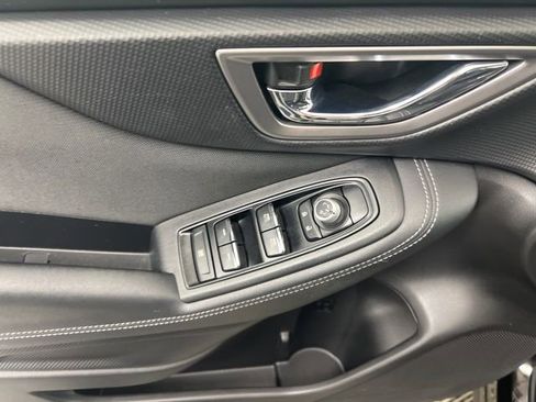 Used 2020 Subaru Forester Premium image 13