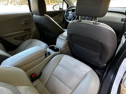 Used 2013 Chevrolet Volt Premium w/ Premium Trim Package image 22