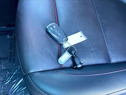 Used 2021 Chevrolet Blazer RS w/ Enhanced Convenience Package image 14