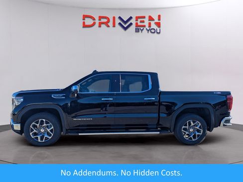 New 2026 GMC Sierra 1500 SLT w/ SLT Premium Plus Package AWD/4WD image 1