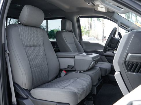 Used 2019 Ford F250 XLT w/ XLT Premium Package image 36