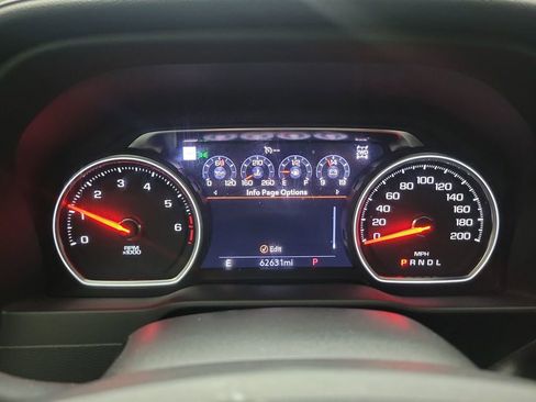 Used 2022 Chevrolet Silverado 1500 High Country w/ Z71 Off-Road Package image 16