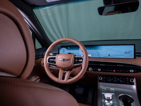 New 2026 Genesis GV70 2.5T Advanced image 14