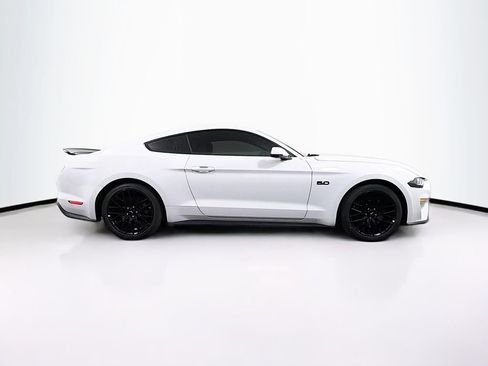 Used 2018 Ford Mustang GT Premium RWD image 8