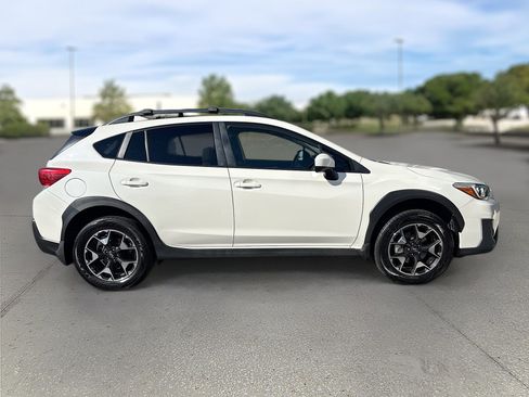 Used 2020 Subaru Crosstrek 2.0i Premium w/ Moonroof Package 1 image 8