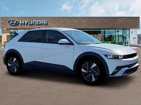 New 2026 Hyundai Ioniq 5 SEL AWD/4WD image 10