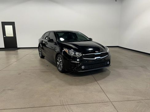 Used 2021 Kia Forte LXS image 1