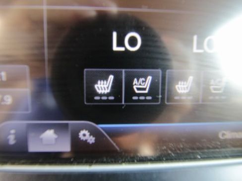 Used 2013 Ford F350 King Ranch w/ King Ranch w/Chrome Pkg image 29