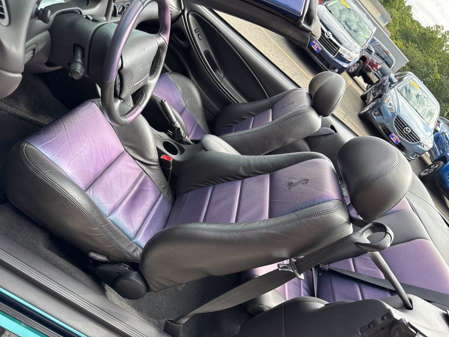 Used 2004 Ford Mustang Cobra RWD image 29