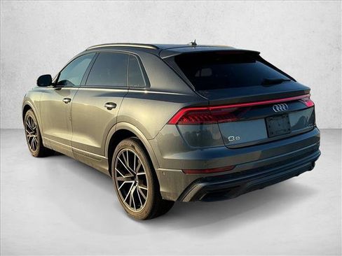 Used 2020 Audi Q8 Prestige image 7