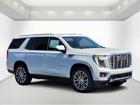 New 2026 GMC Yukon Denali w/ Denali Reserve Package AWD/4WD image 1