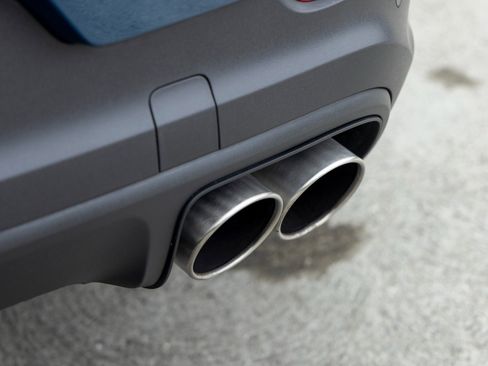 New 2025 Porsche Cayenne S image 20