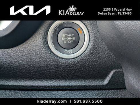 Used 2022 RAM 1500 Big Horn image 25