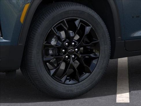 New 2026 Chevrolet Traverse LT w/ Midnight/Sport Edition image 9