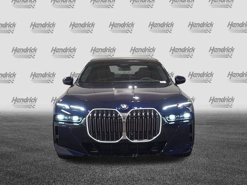New 2026 BMW 740i w/ Premium Package image 2