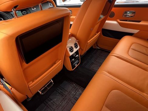 Used 2022 Rolls-Royce Cullinan image 50