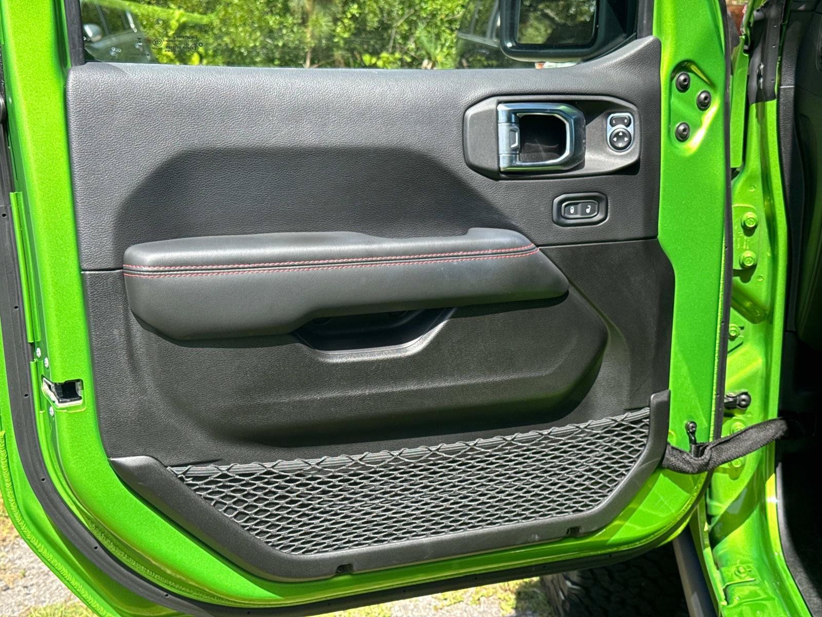 New 2025 Jeep Wrangler Unlimited Rubicon w/ Safety Group AWD/4WD image 16