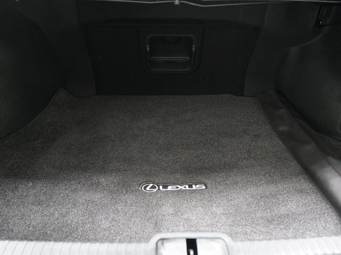 Used 2019 Lexus ES 350 w/ Accessory Package 2 image 29