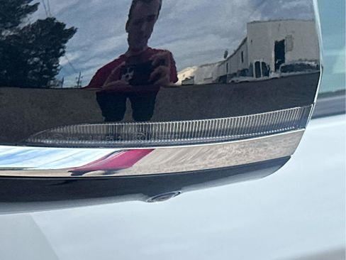 New 2025 Jeep Grand Cherokee Limited w/ Luxury Tech Group II image 18