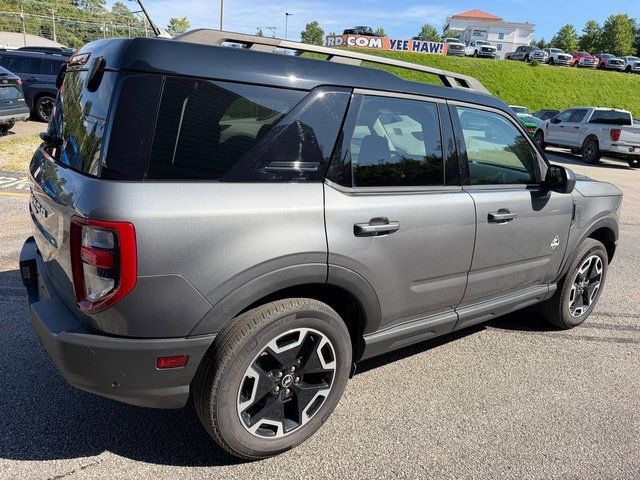 Used 2024 Ford Bronco Sport Outer Banks w/ Tech Package AWD/4WD image 8