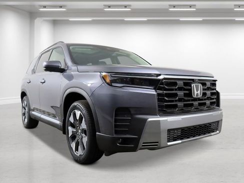New 2026 Honda Pilot Touring image 1