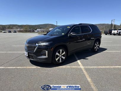 Used 2023 Chevrolet Traverse LT w/ LT Premium Package