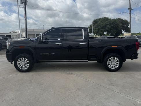 Used 2022 GMC Sierra 2500 Denali w/ Denali Ultimate Package AWD/4WD image 7