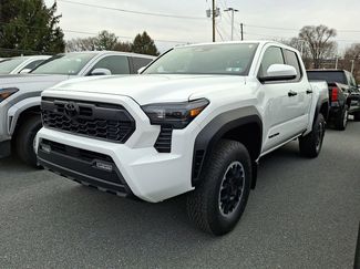 New 2026 Toyota Tacoma TRD Off-Road video 3