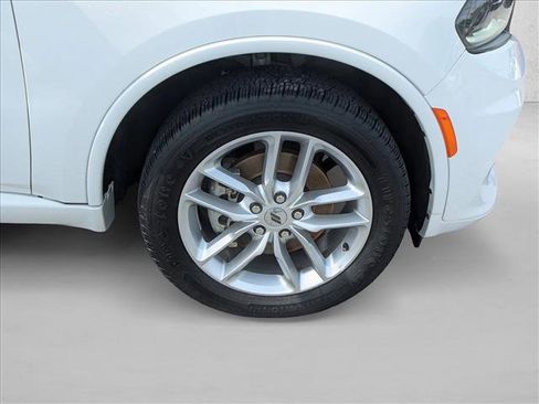 Used 2022 Dodge Durango GT image 11