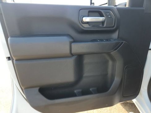 Used 2024 GMC Sierra 3500 Pro w/ Convenience Package RWD image 25