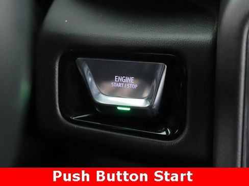 Used 2025 GMC Yukon Elevation image 21