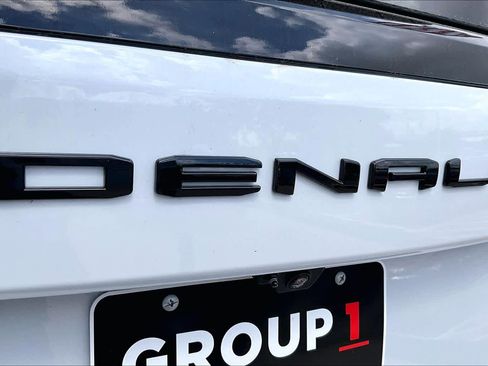 New 2026 GMC Yukon Denali w/ Sun & Power Step Package AWD/4WD image 8