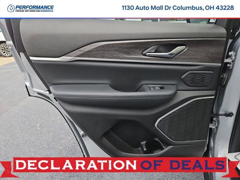 New 2024 Jeep Grand Cherokee Limited 4xe image 17