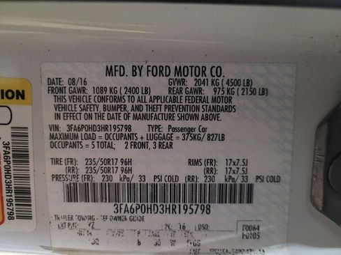 Used 2017 Ford Fusion SE w/ Fusion SE Technology Package FWD image 33