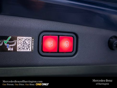 New 2026 Mercedes-Benz E 350 4MATIC Sedan image 37