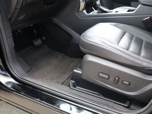 Used 2017 Ford Escape Titanium FWD image 15