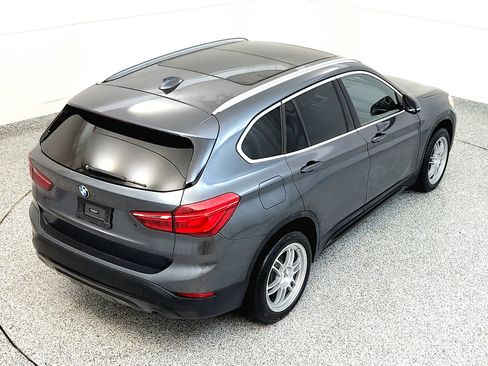 Used 2018 BMW X1 sDrive28i w/ Convenience Package FWD image 19