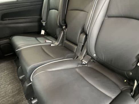 Certified 2025 Honda Odyssey EX-L image 11