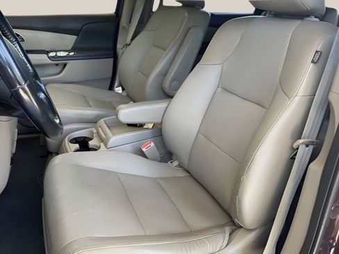 Used 2014 Honda Odyssey EX-L image 41