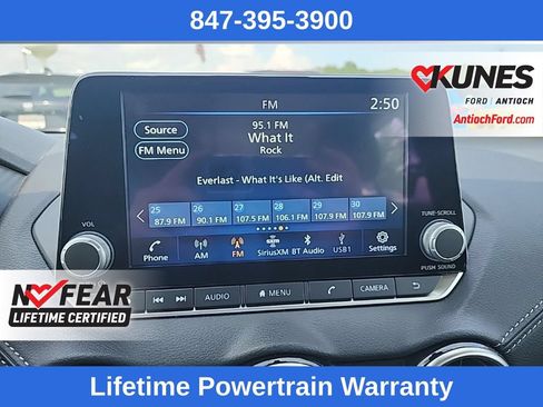 Used 2024 Nissan Sentra SV FWD image 21