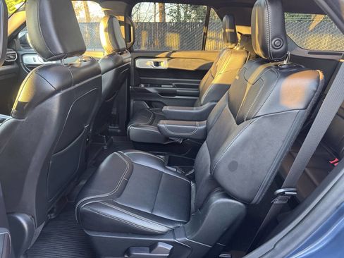 Used 2020 Ford Explorer ST w/ ST Street Pack image 12